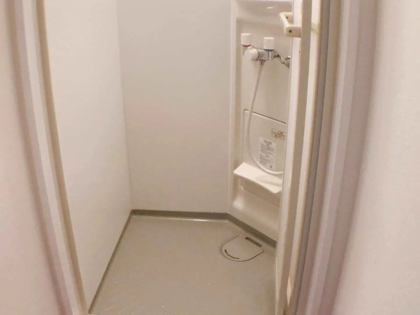 Hostel198 Bunk Bed For Female Onlyーvacation Stay68090V Osaka 0*,  Japan